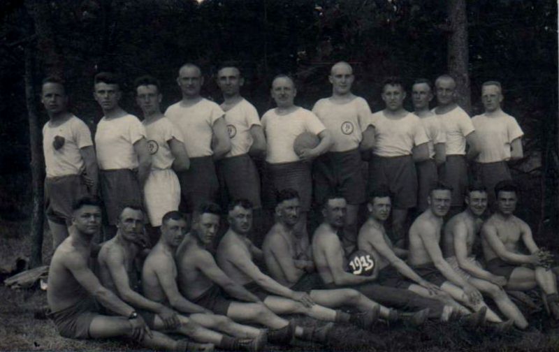 Datei:TSG-Mannschaft von 1925.jpg
