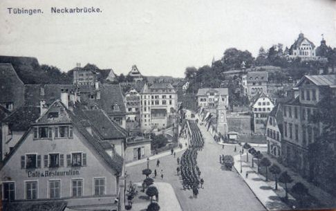 Datei:Truppen auf Neckarbrücke.jpg