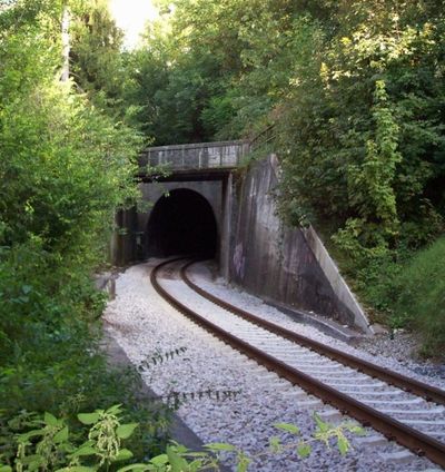 Ammertalbahn-Tunnel Nord .JPG