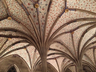 Sterngewölbe des gotischen Sommerrefektoriums (Speisesaal)