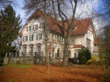 Landhaus-Stil: Verbindung Normannia (1905). Die Landhaus-Idee war in den ersten Jahrzehnten des 20. Jahrhunderts sehr beliebt. .