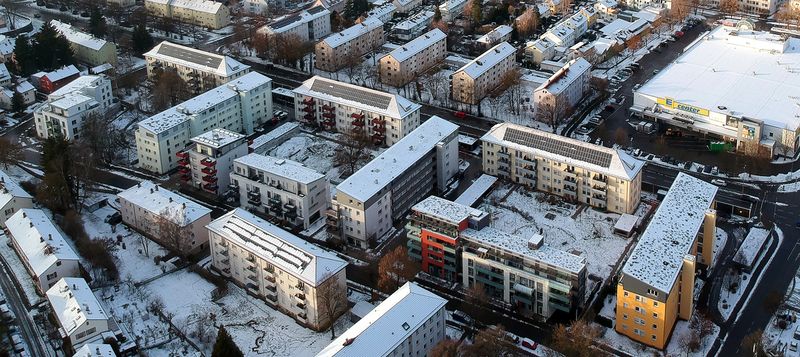 Datei:Luftbild Drei-Hoefe Quartier 2018.JPG