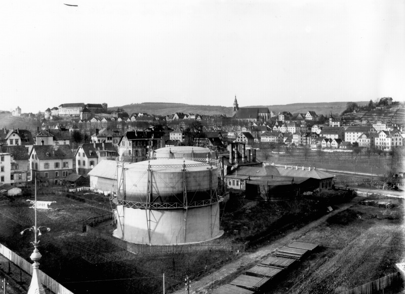Datei:Gaswerk Reutlinger Straße Foto nach 1902.jpg
