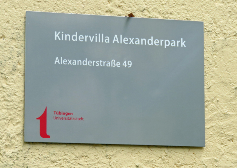Datei:Alexanderstraße 49, Kindervilla, 2.jpg