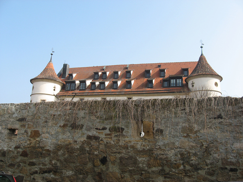 Datei:Schloss von Tübingen-Bühl.jpg