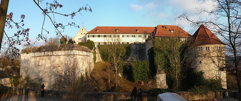 Datei:Tuebingen Schloss West.jpg