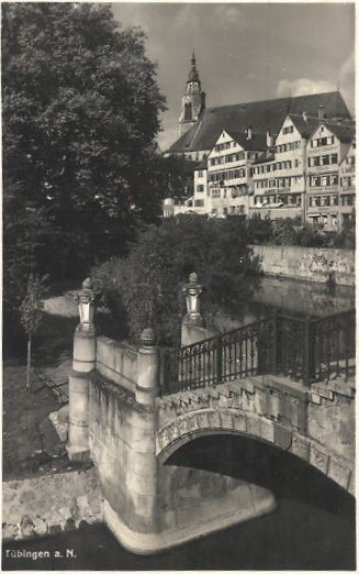 Datei:Treppengeländer Neckarinsel.jpg