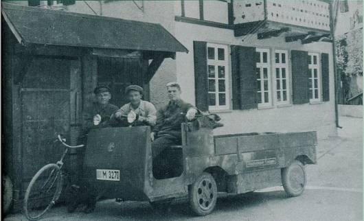 Datei:Elektrowagen der Tübinger Stadtwerke um 1927.jpg