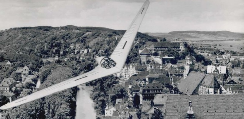 Datei:Segelflugzeug "Universitätsstadt Tübingen".jpg