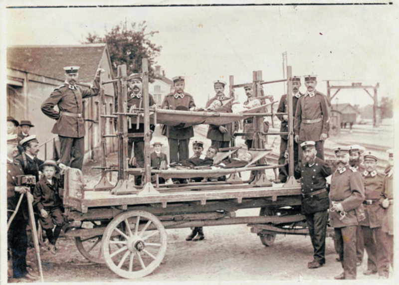 Datei:Behelfswagen Krankentransport 1892.png