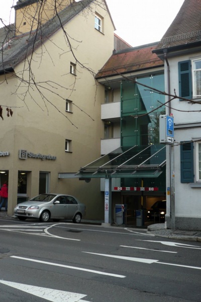 Datei:Parkhaus Stadtgraben(Nonnenhaus).jpg