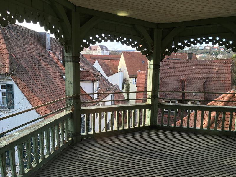 Datei:Schimpfhaus-Balkon-2-OG.jpg