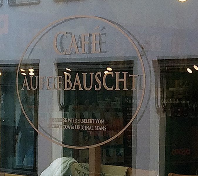 Datei:Cafe-Bausch Schaufenster Detail.jpg