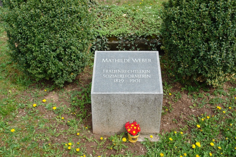 Datei:Mathilde-Weber-Gedenkstein.JPG