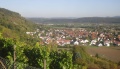 Blick aus den Weinbergen am Kapellenberg auf Hirschau