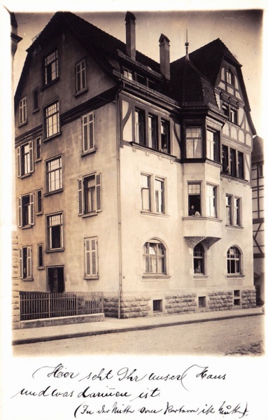 Datei:Tübinger Haus mit Erker.JPG