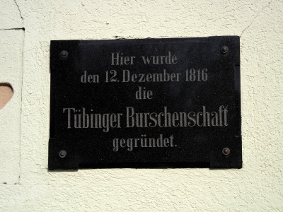 Gedenktafel-Tübinger-Burschenschaft-Weilheimer-Kneiple.jpg