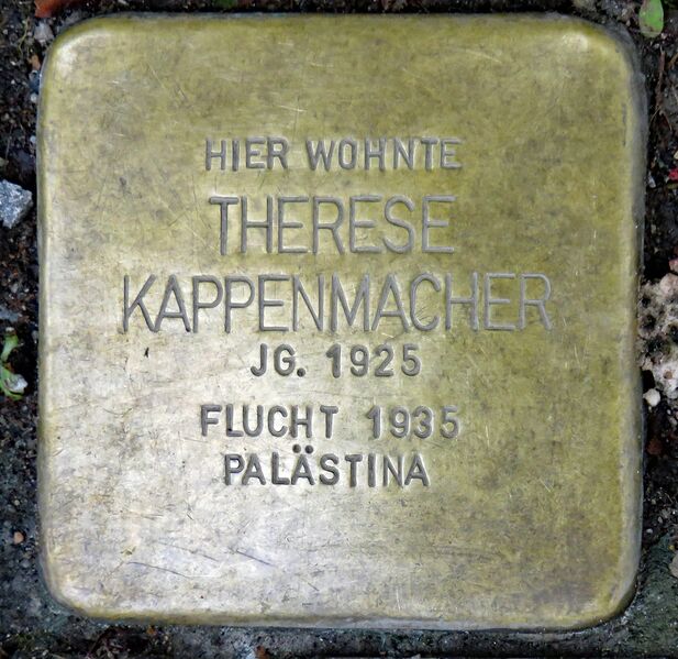 Datei:Keplerstraße 5, Stolperstein Therese Kappenmacher.jpg